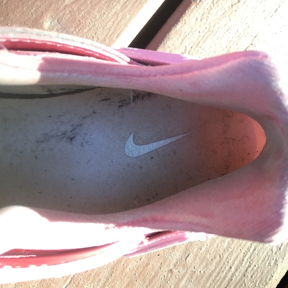 Bubblegum Pink NIKE Huarache Sneakers, US size 8.5 - Picture 11 of 12